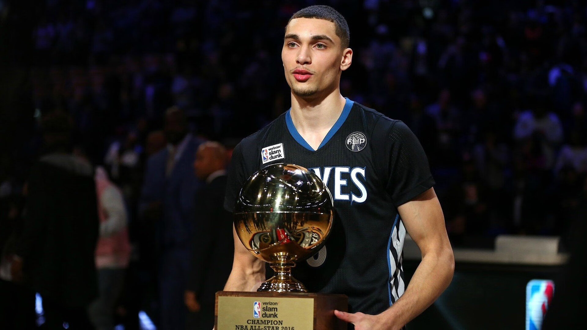 爱游戏app下载-“未来之师”青少年篮球教练培训在上海全面启动，强化专业指导